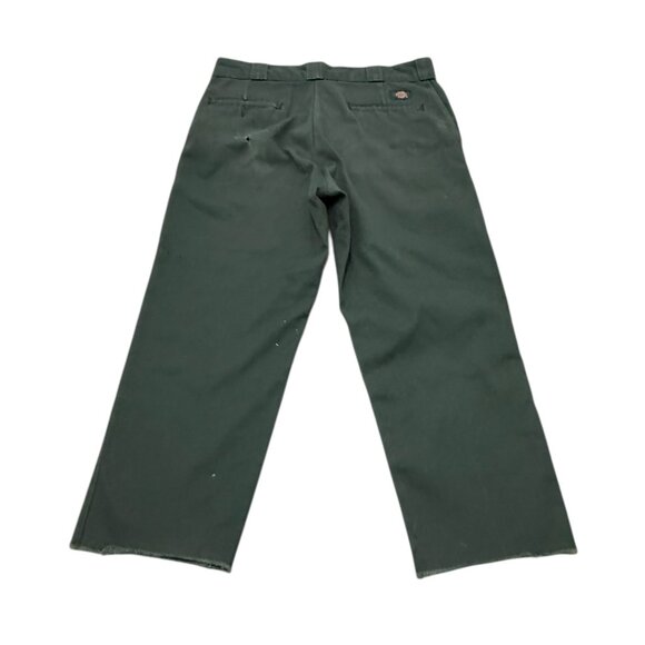 Men’s Dickies Green Work Pants Paint Splatter Cut Off Shorts 34x25 - Picture 10 of 10